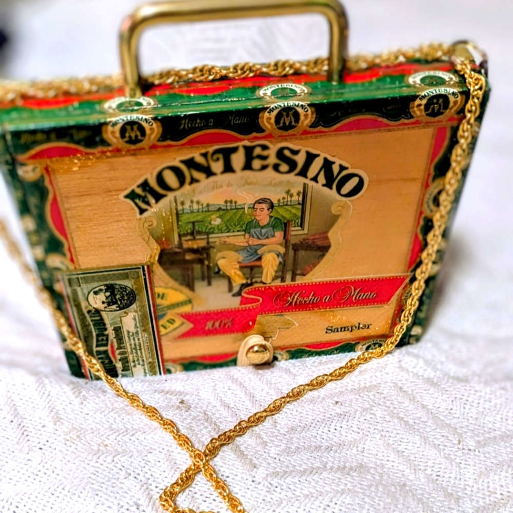 VINTAGE CUSTOM DESIGNED, CIGAR BOX PURSE